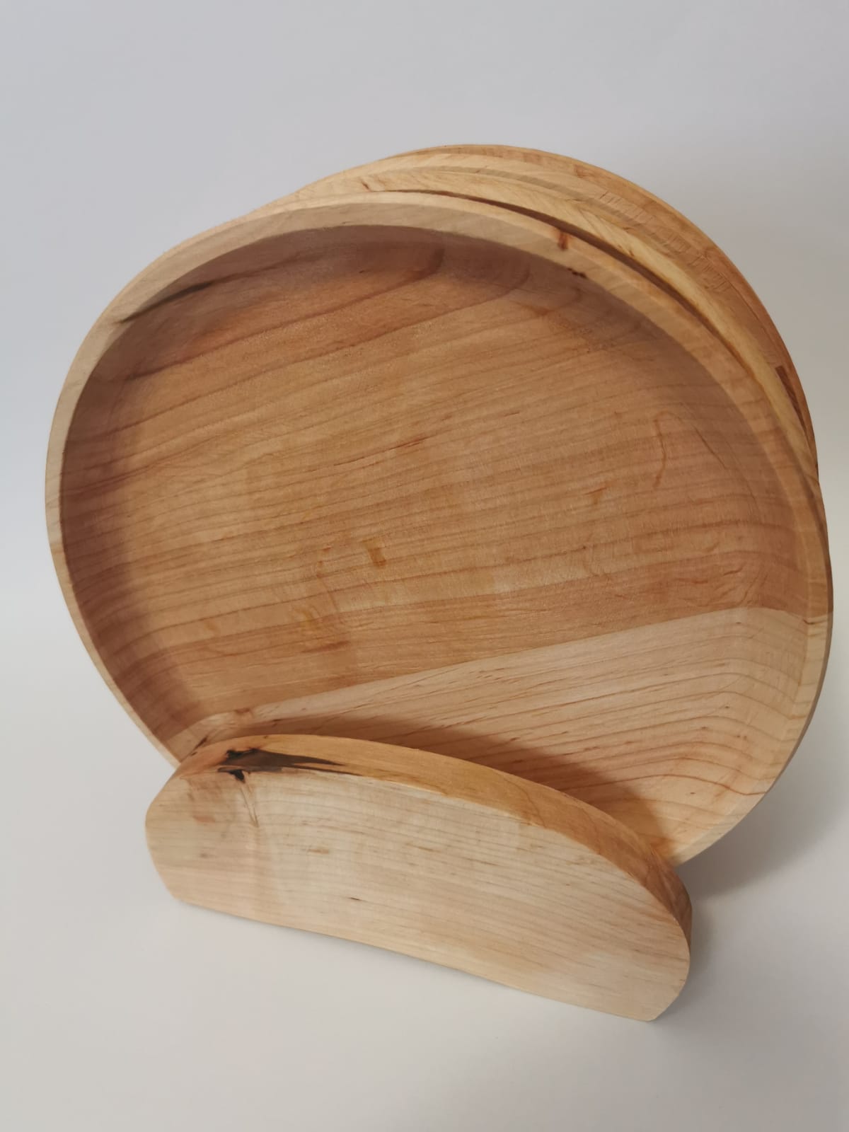 Katashut Rustic Alder Wood Dining Plate - Medieval Style Plate Set Alder Wood - Dining Set - Dining Room Décor - Easy Cleaning & Lightweight for Dishes Snack, Dessert - Set of 6 with Stand 10"